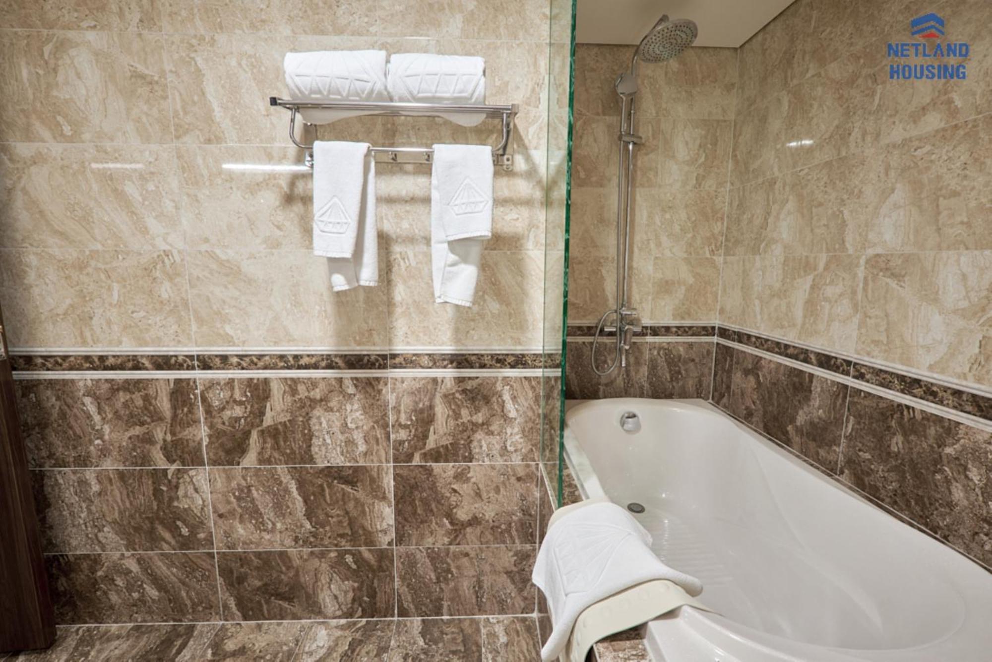 Westlake Legacy Suites By Netland Housing ハノイ市 エクステリア 写真