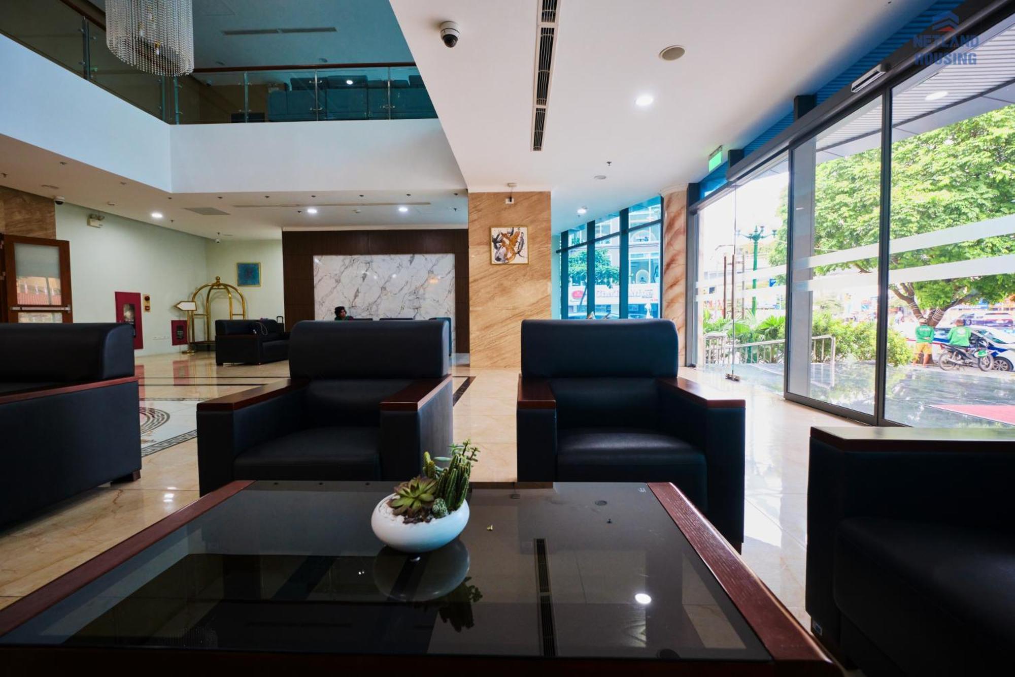 Westlake Legacy Suites By Netland Housing ハノイ市 エクステリア 写真